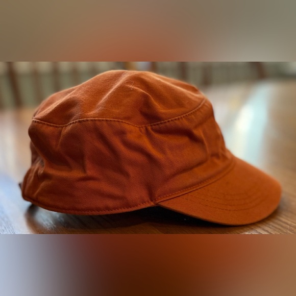 Super cute UT Longhorn rhinestone embroidered newsboy burnt orange cap. - Picture 5 of 7